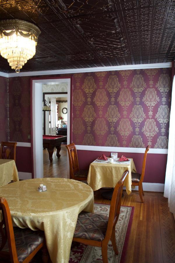 The Gridley Inn B&B Waterloo Exterior photo