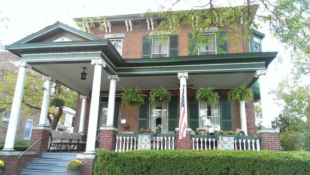The Gridley Inn B&B Waterloo Exterior photo