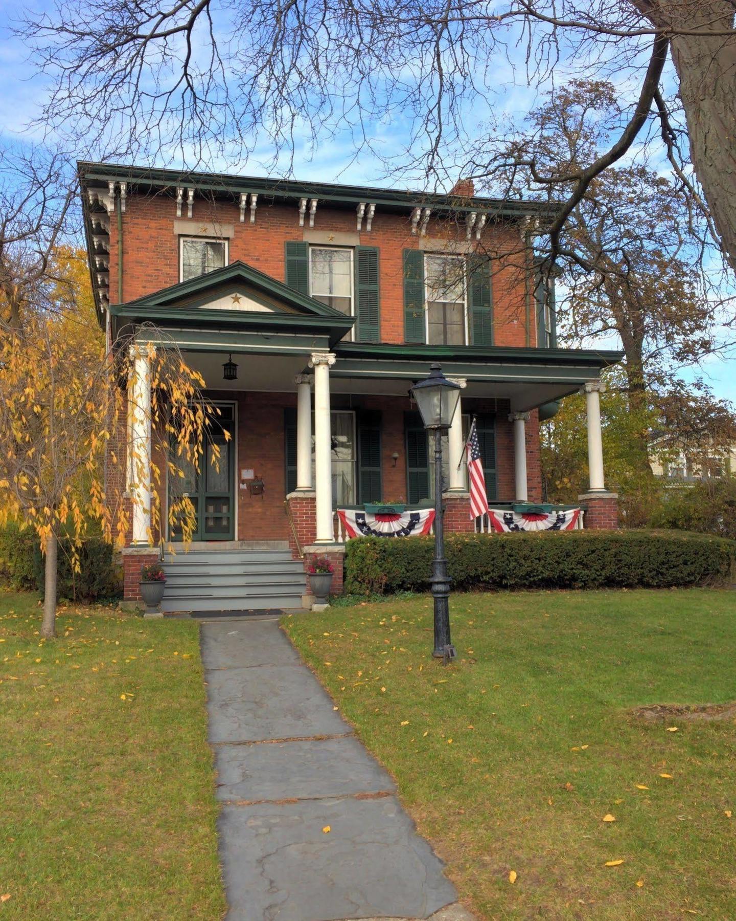 The Gridley Inn B&B Waterloo Exterior photo